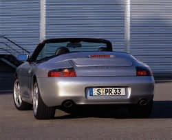 Treten Sie an die &Ouml;ffentlichkeit. Ohne ein Wort zu sagen.